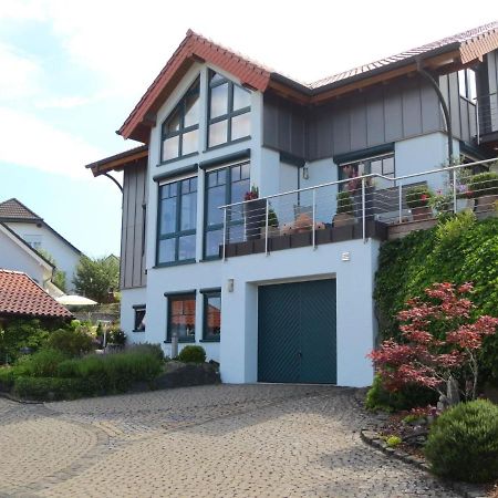 Holiday Flat With Idyllic Garden In Даун Екстериор снимка