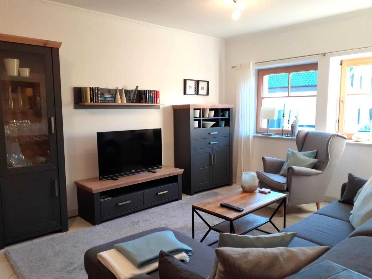 Holiday Flat With Idyllic Garden In Даун Екстериор снимка