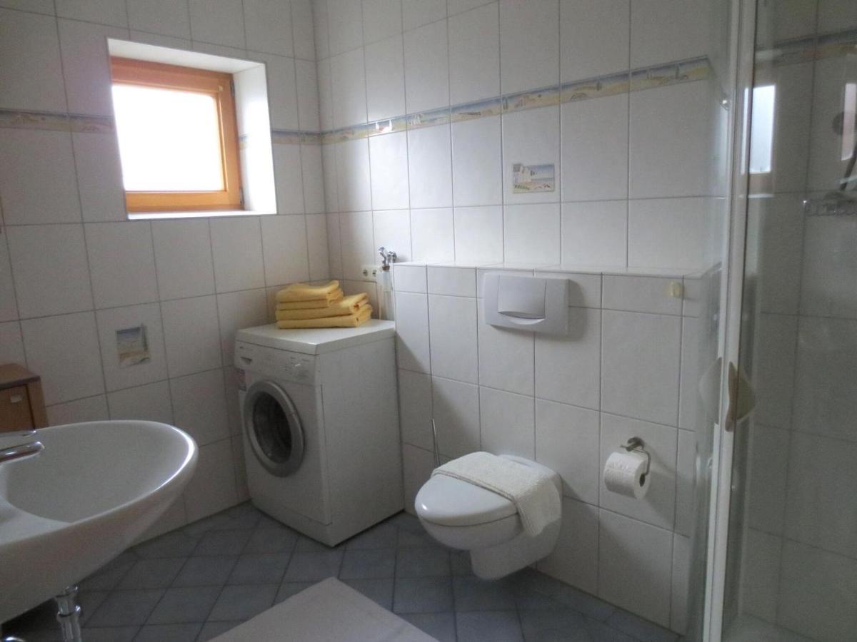 Holiday Flat With Idyllic Garden In Даун Екстериор снимка