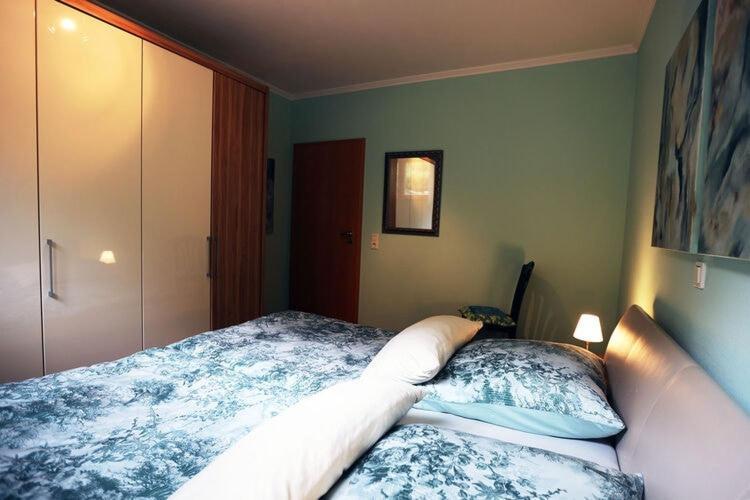 Holiday Flat With Idyllic Garden In Даун Екстериор снимка