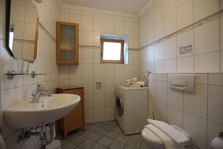Holiday Flat With Idyllic Garden In Даун Екстериор снимка