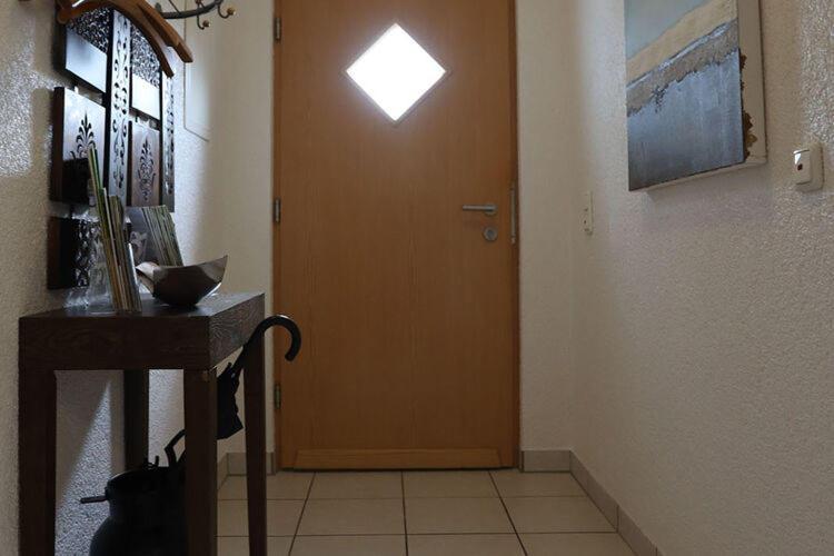 Holiday Flat With Idyllic Garden In Даун Екстериор снимка
